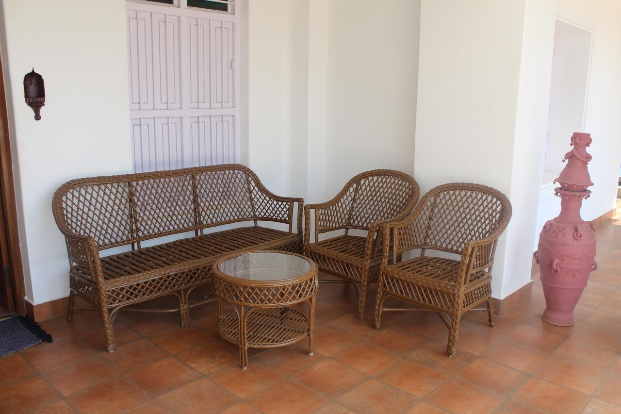 Rams Inn Thanjavur Ngoại thất bức ảnh